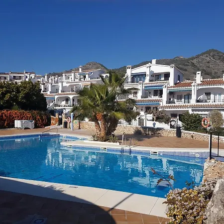 Casa Pueblo Spainsunrentals Daire Nerja
